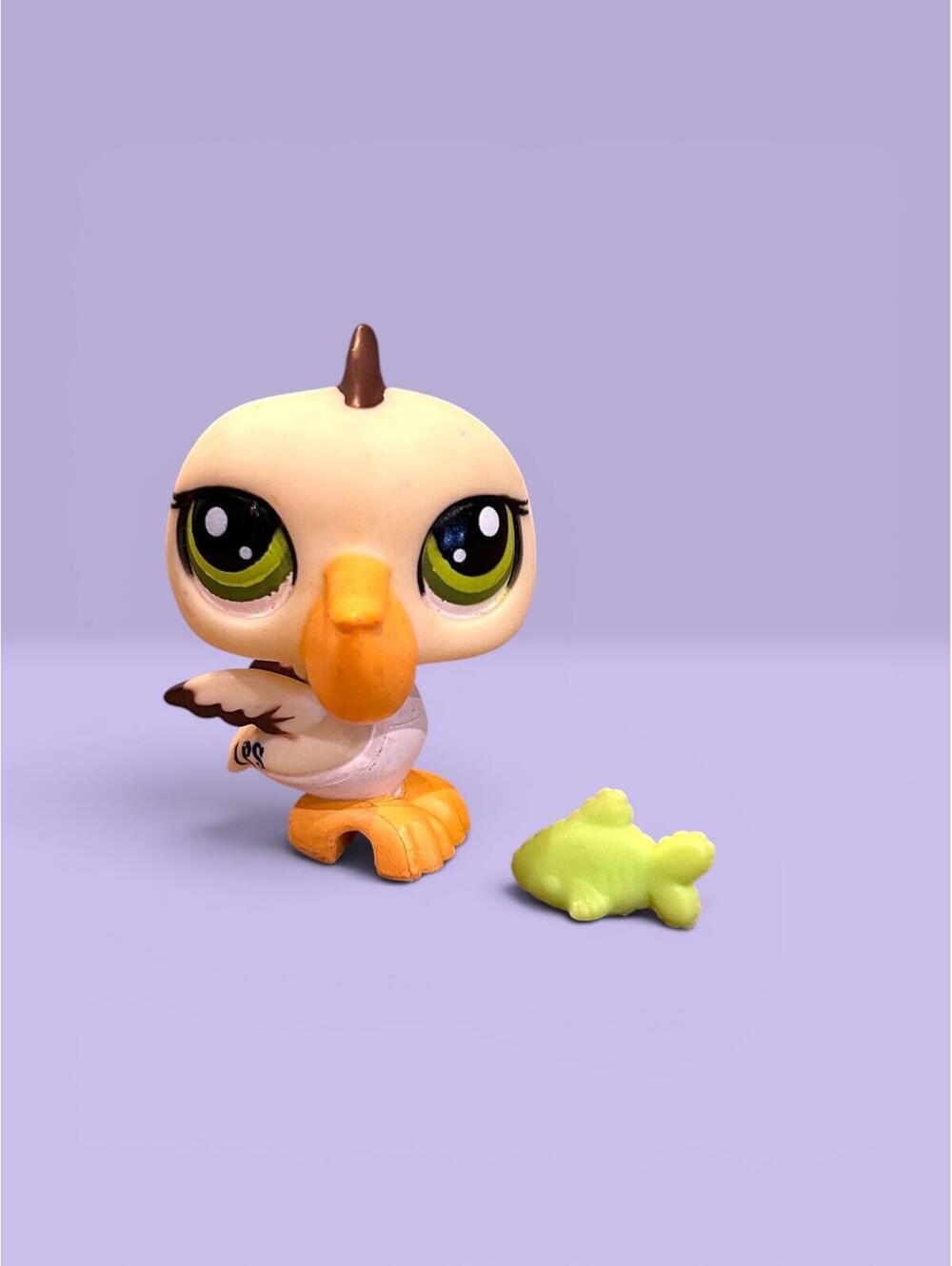 Littlest Pet Shop LPS Pelican #1350 with Fish Accessory
